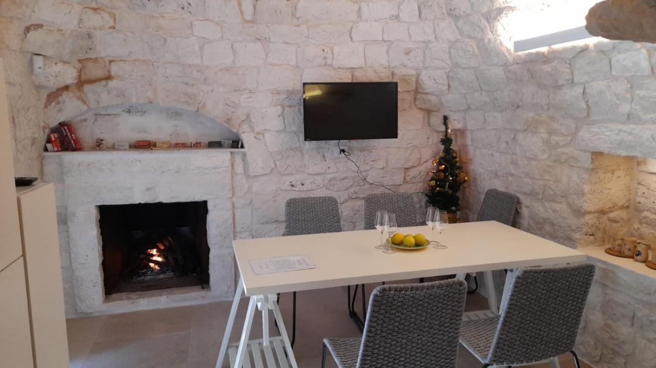 Trullo Scrascia. Villa Ceglie Messapica Ngoại thất bức ảnh